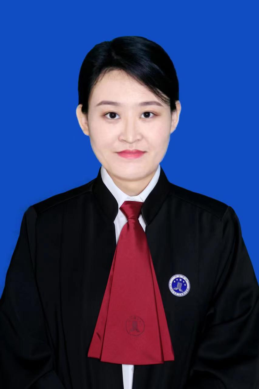 胡雪.jpg 胡雪.jpg
